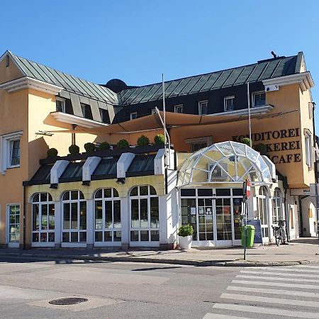 Pension Mueller Gartner Hotel Groß-Enzersdorf Exterior foto